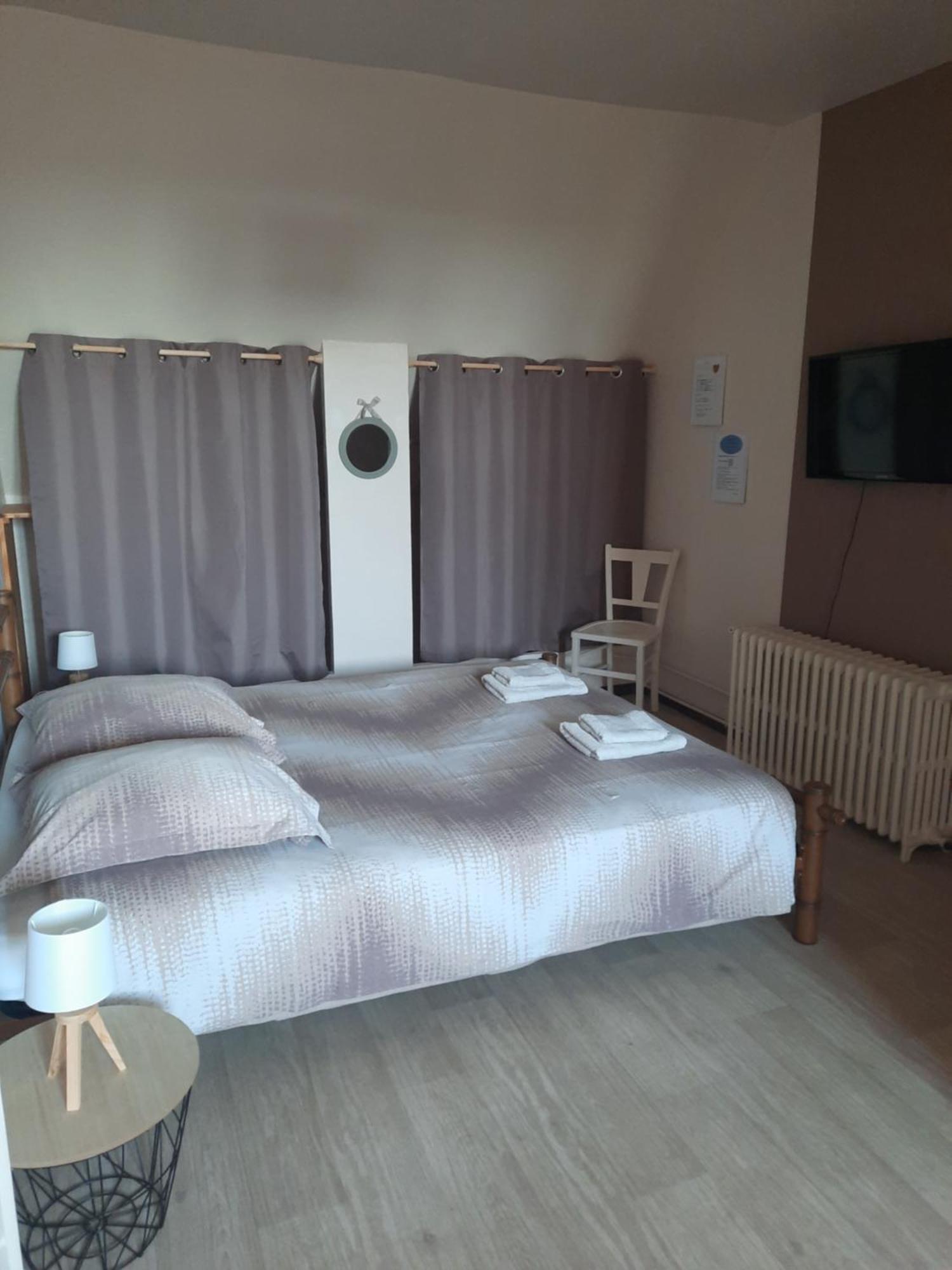 La Maison Genevier - Chambre Doreline Montreuil-en-Touraine Exteriér fotografie